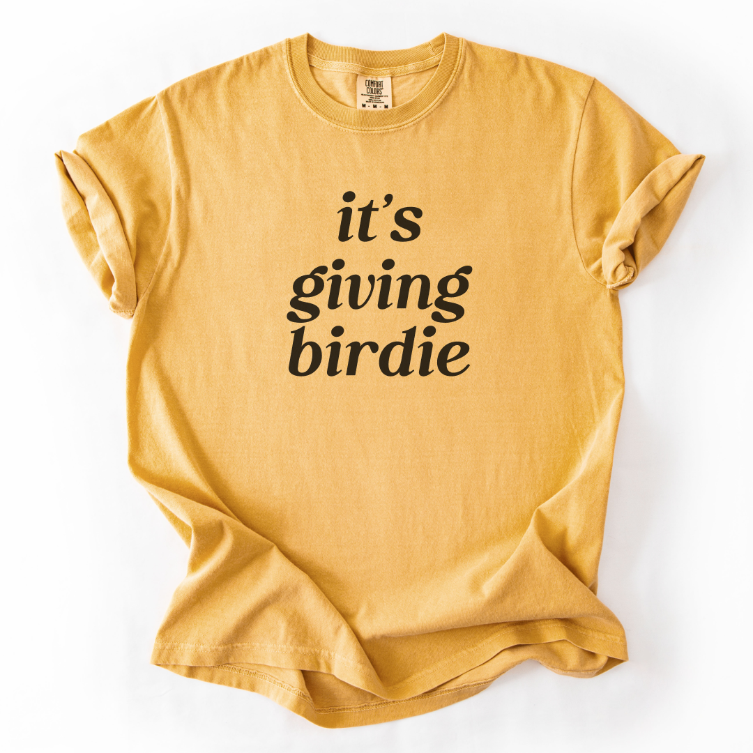 It's Giving Birdie T-Shirt